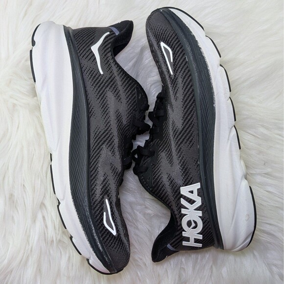 HOKA Women's Clifton 9 Running Shoe | Size 7.5 B - Picture 4 of 10